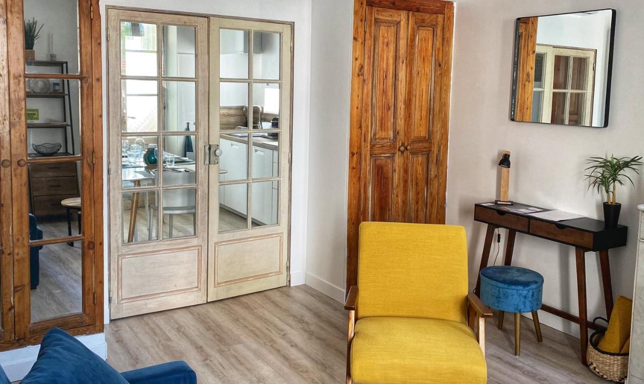 Escapade A Sanary, Au Coeur Du Village, 200M Du Port,Clim,Wifi,Parking Экстерьер фото