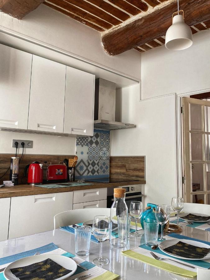 Escapade A Sanary, Au Coeur Du Village, 200M Du Port,Clim,Wifi,Parking Экстерьер фото